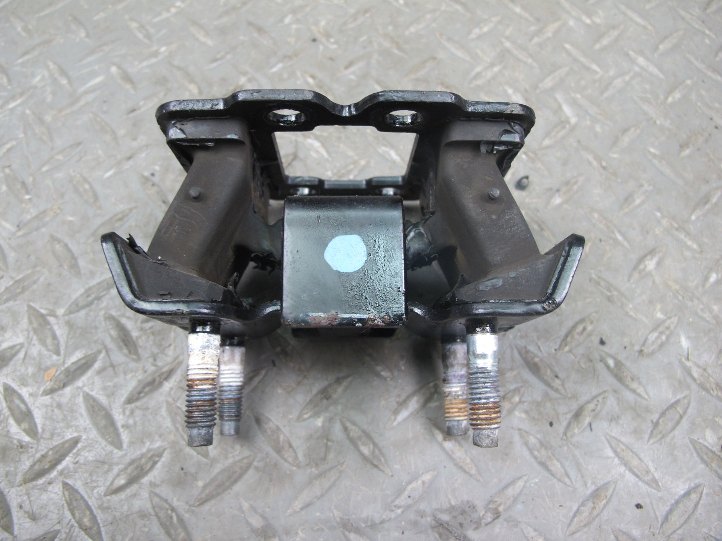06-15 Lexus IS350 IS250 RWD A960E A/T Automatic Transmission Mount Bracket OEM