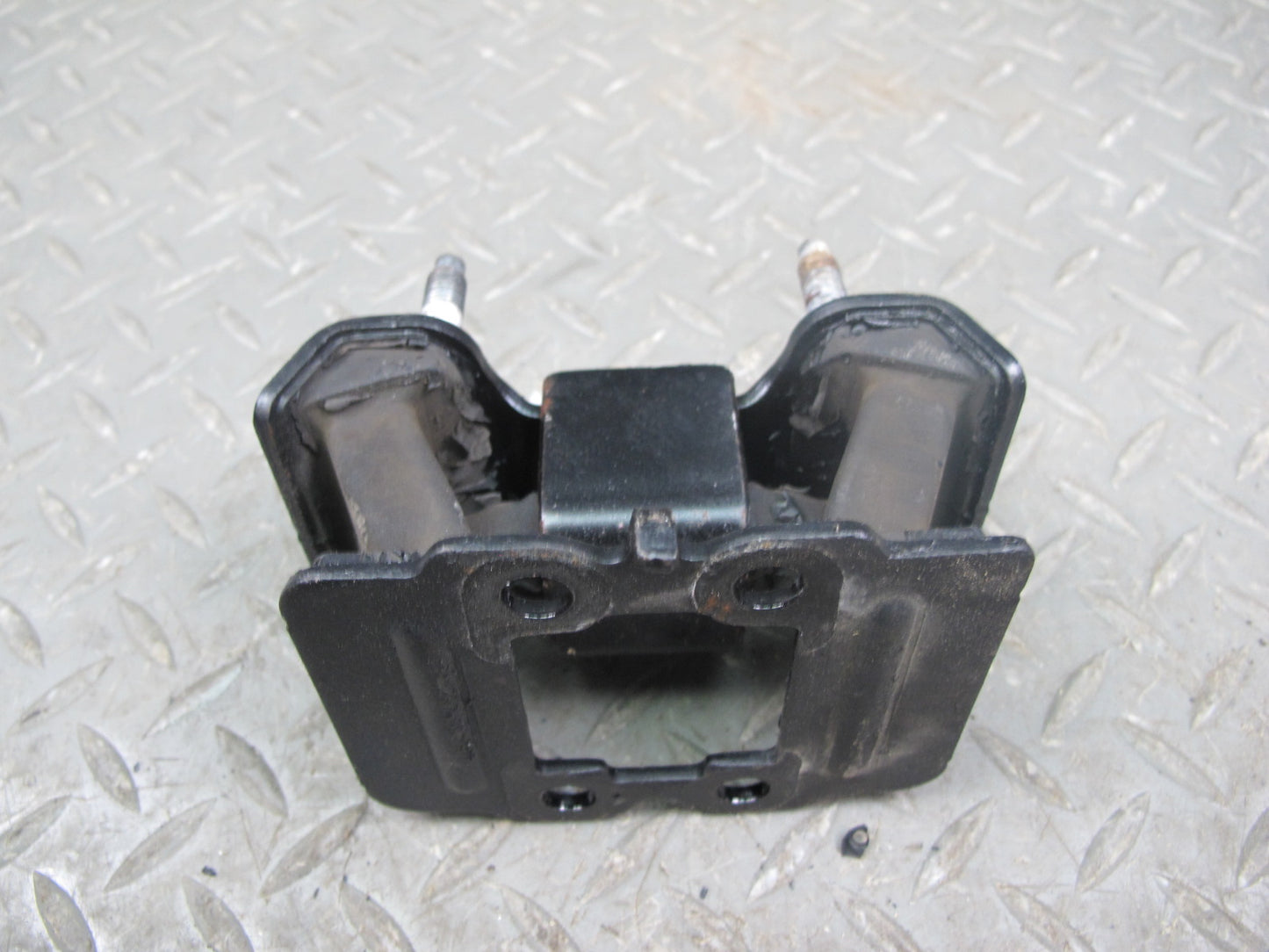 06-15 Lexus IS350 IS250 RWD A960E A/T Automatic Transmission Mount Bracket OEM