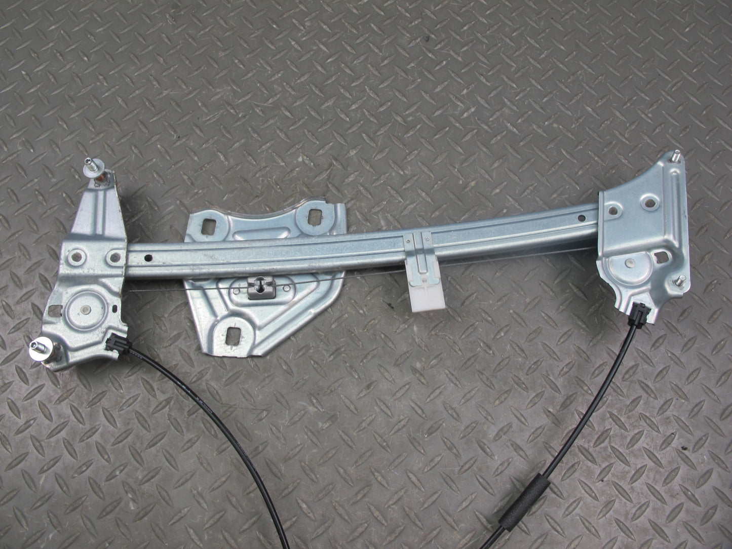 10-15 Lexus IS350 IS250 Convertible Front Left Window Regulator w Motor OEM
