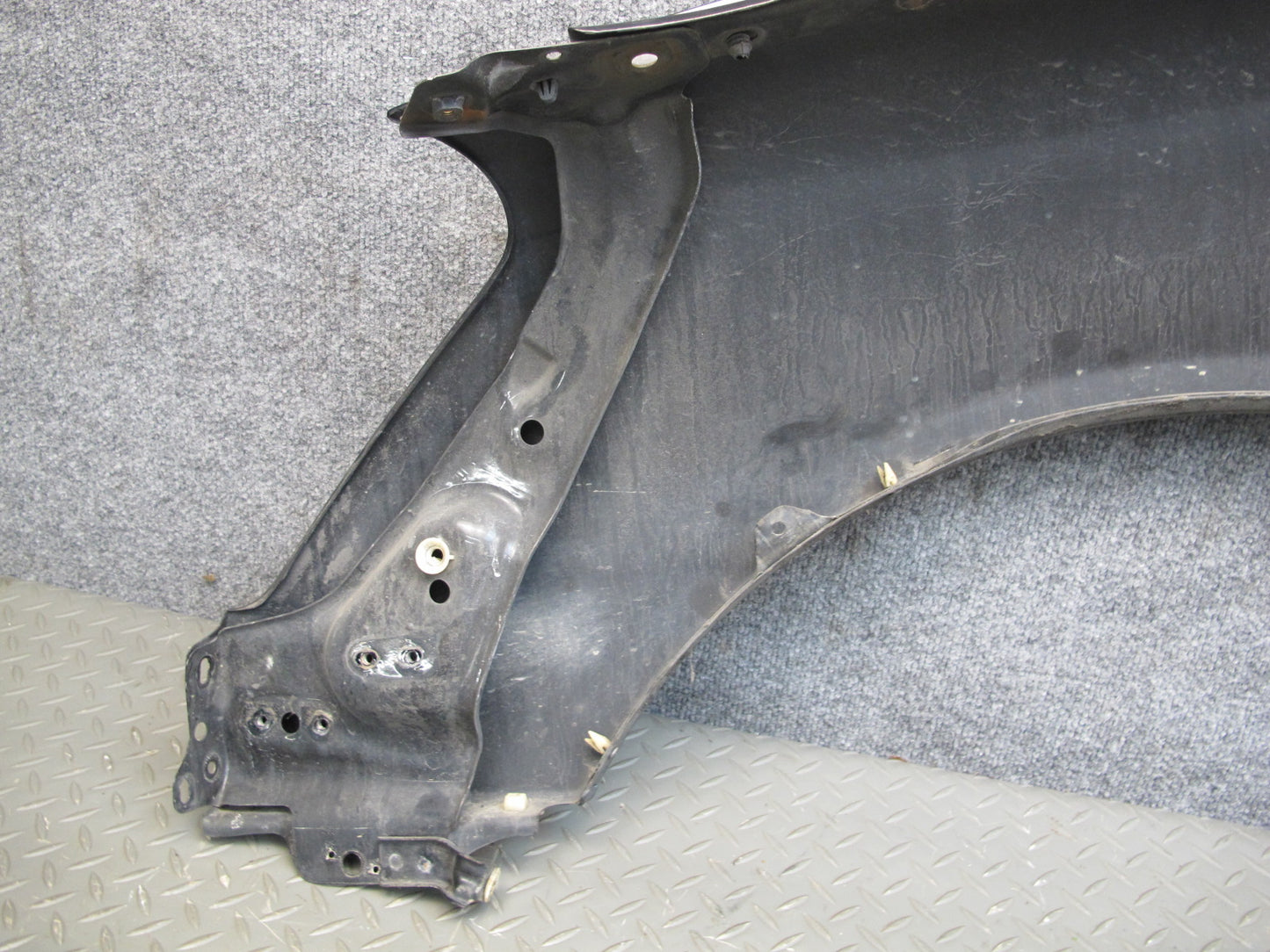 01-03 Lexus UCF30L LS430 Front Right Fender Shell Panel Cover Black OEM