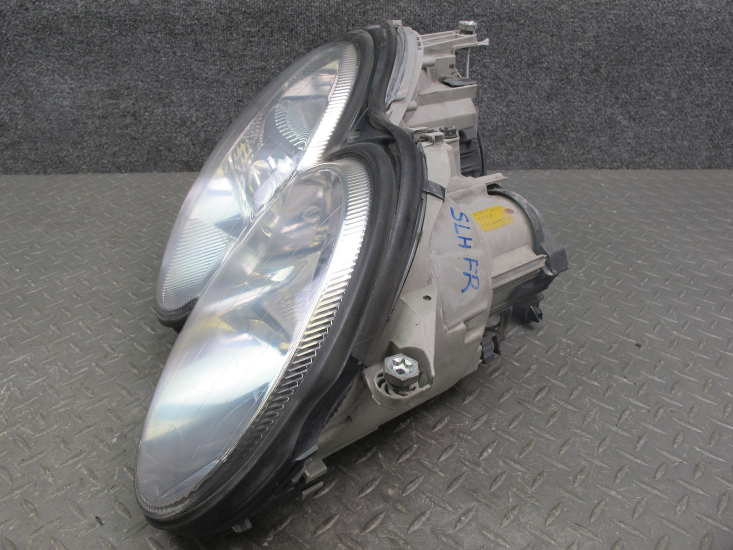 03-08 Mercedes R230 SL Front Right BI Xenon HID Headlight Lamp w Ballast OEM