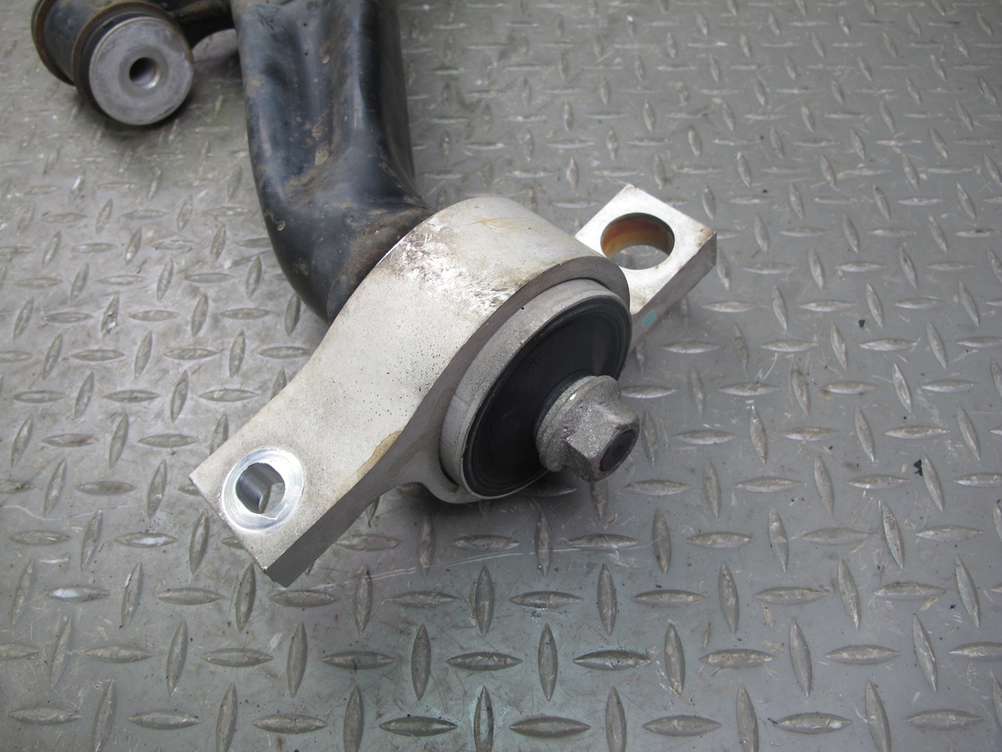 10-15 Lexus IS350 IS250 Convertible Front Left Upper Lower Control Arm Set OEM