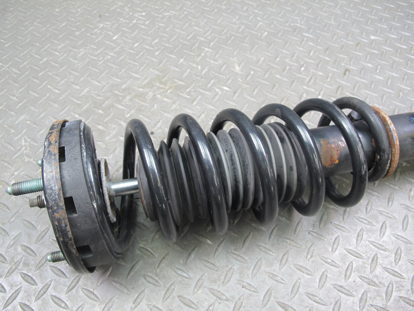 1999-2001 Porsche 911 996 RWD Rear Left & Right Strut Shock Absorber Set of 2