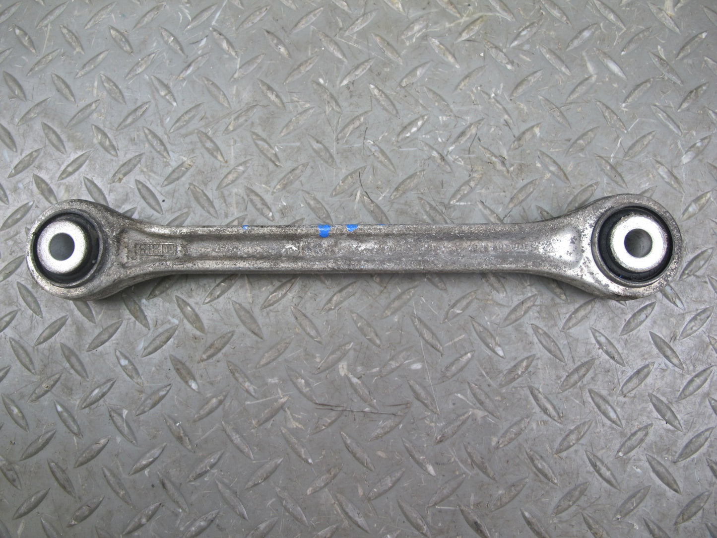 1999-2005 Porsche 911 996 Rear Suspension Left Driver Side Control Arm Set 4PCS