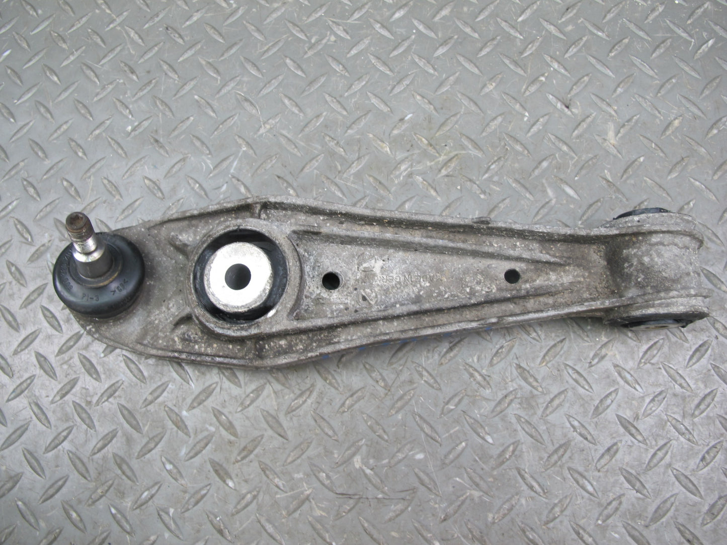 1999-2005 Porsche 911 996 Rear Suspension Left Driver Side Control Arm Set 4PCS