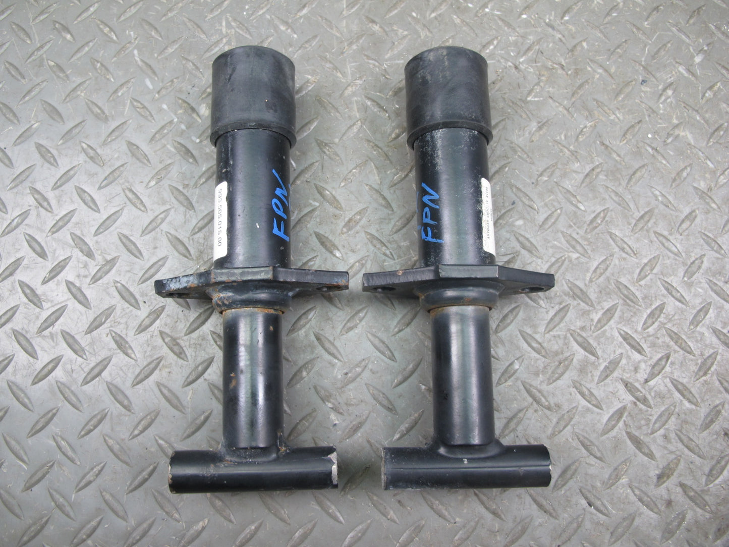 1999-2005 Porsche 911 996 Front Right Left Side Bumper Shock Impact Absorber Set