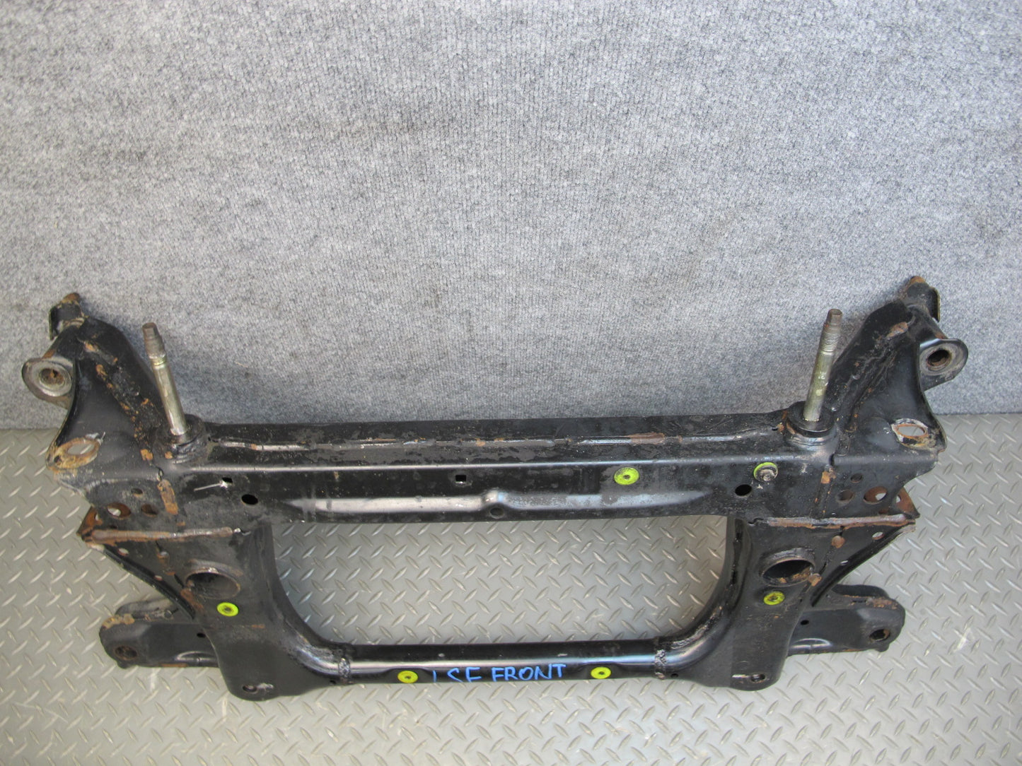 01-03 Lexus UCF30L LS430 Front Suspension Sub Frame Crossmember Cradle OEM