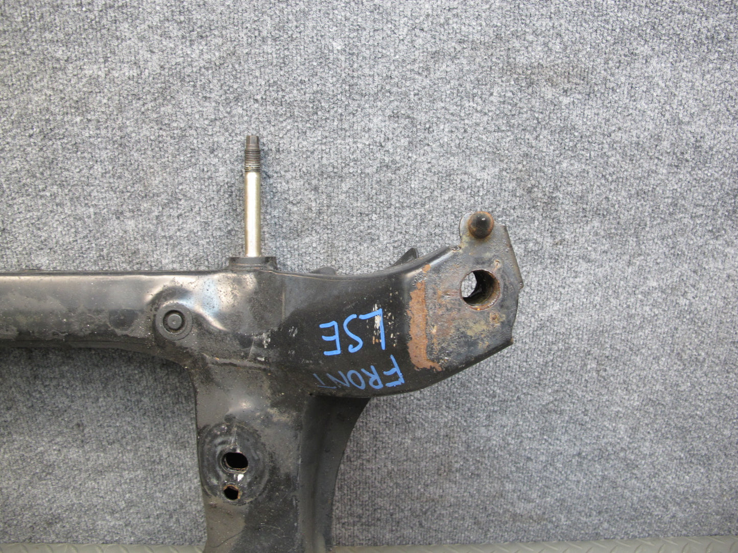 01-03 Lexus UCF30L LS430 Front Suspension Sub Frame Crossmember Cradle OEM