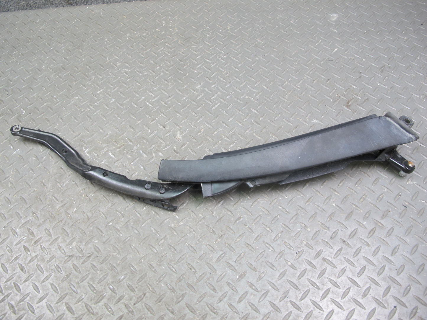 1999-2005 Porsche 911 996 Convertible TOP Roof Folding B Pillar Panel Set of 2