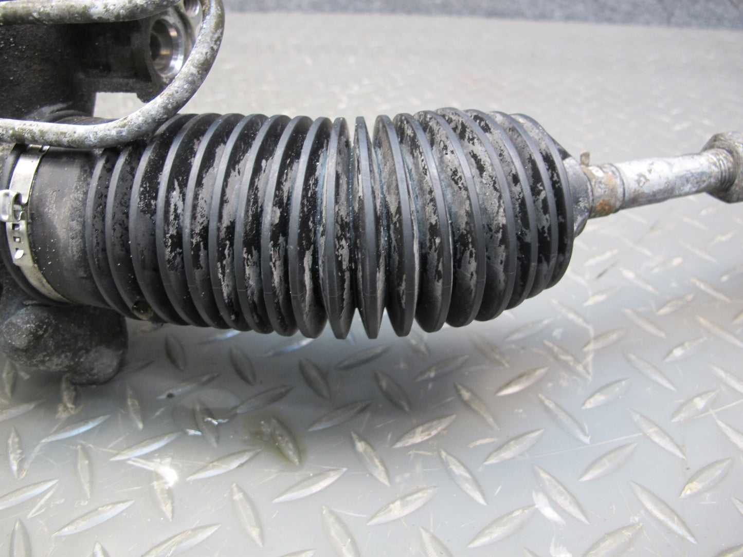 1999-2005 Porsche 911 Carrera 996 Power Steering Rack AND Pinion Gear Assembly