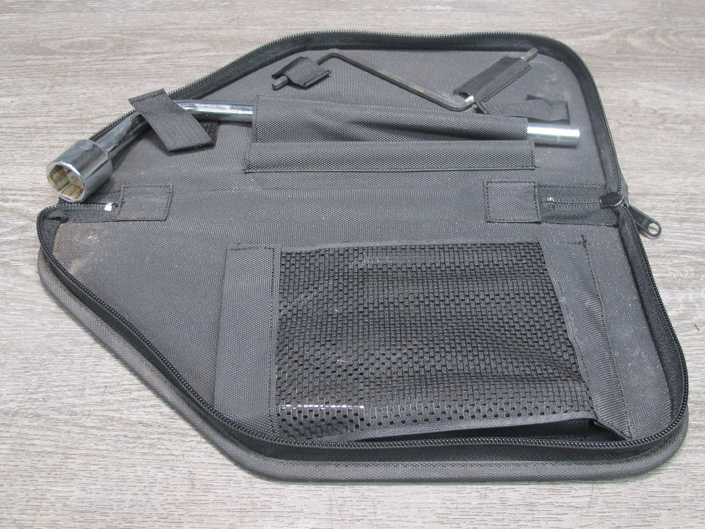 06-15 Lexus IS350 IS250 Emergency Spare Tire Tool KIT w Case OEM