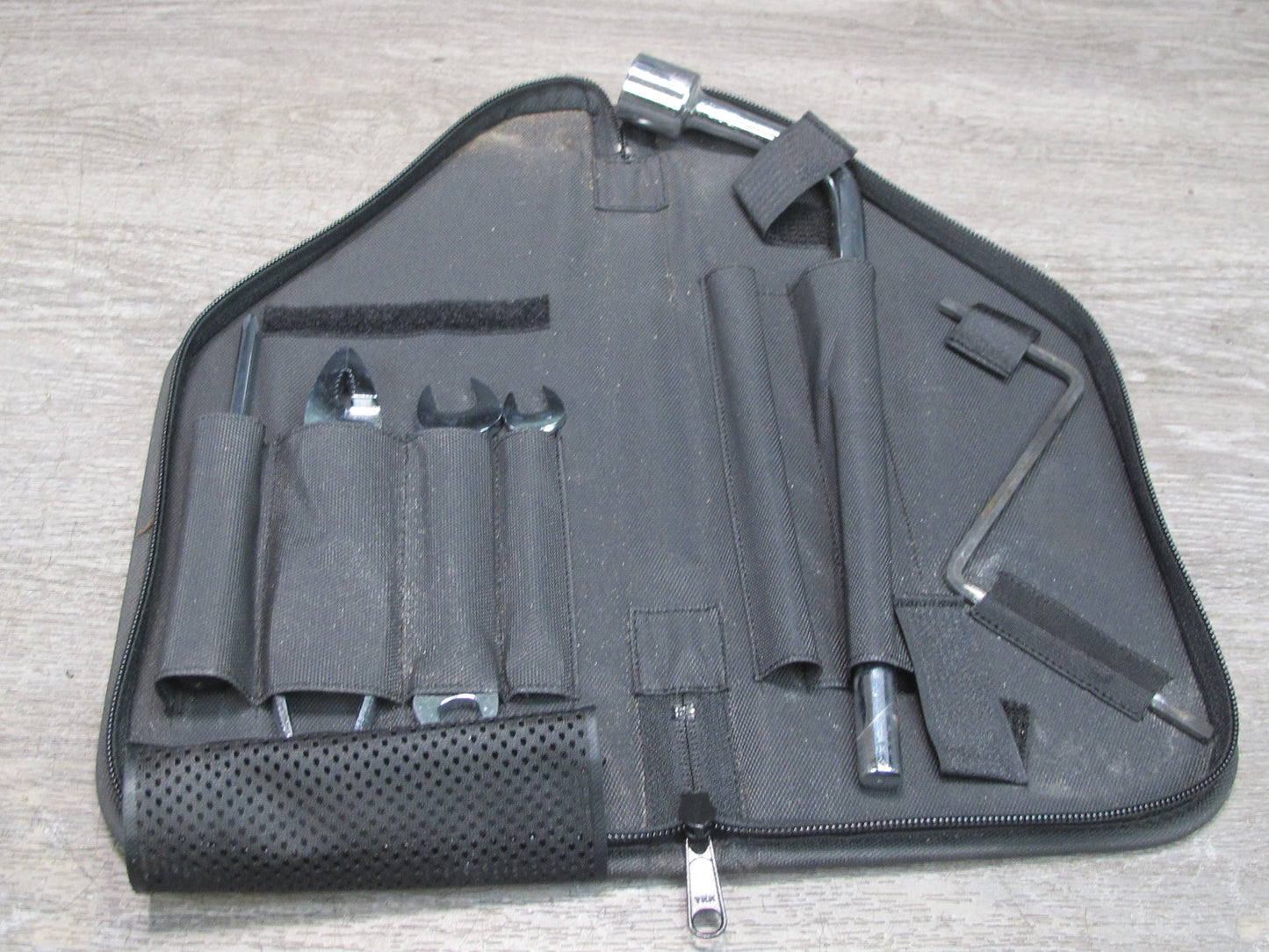 06-15 Lexus IS350 IS250 Emergency Spare Tire Tool KIT w Case OEM