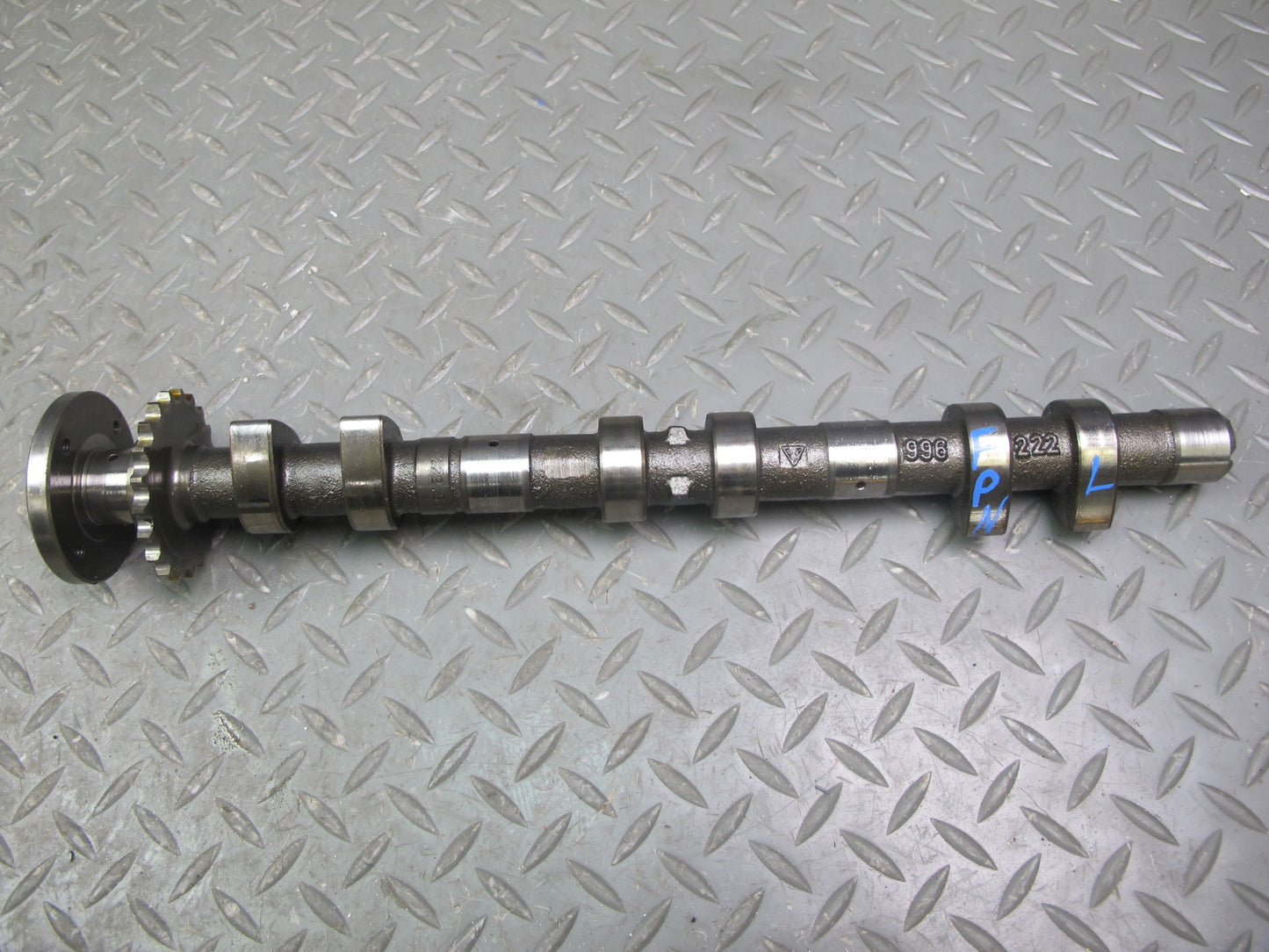 1999-2001 Porsche 911 996 3.4L M96.04 Engine Intake & Exhaust Camshaft Set of 4