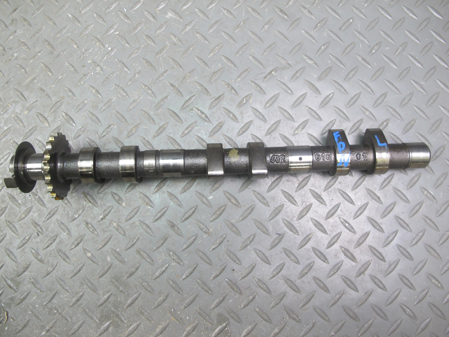 1999-2001 Porsche 911 996 3.4L M96.04 Engine Intake & Exhaust Camshaft Set of 4