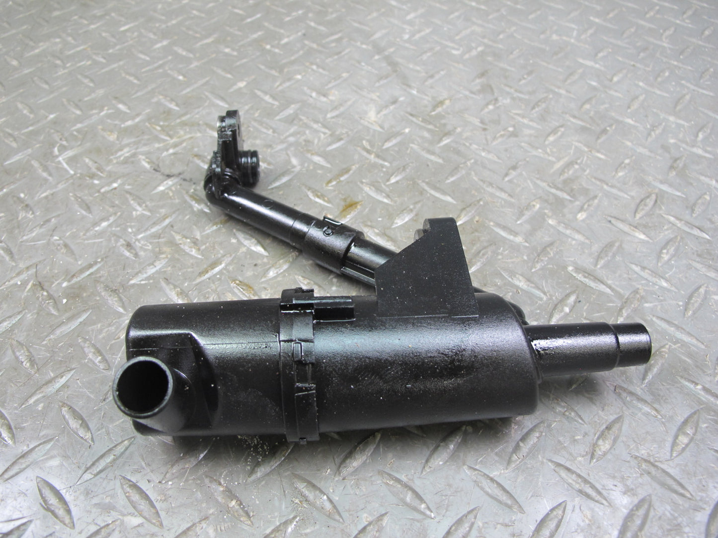 1999-2001 Porsche 911 996 3.4L M96.04 Engine Oil Separator W/ Pick UP Tube Set