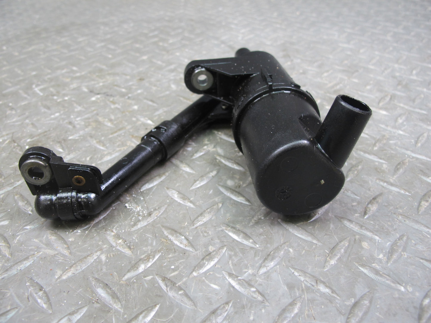 1999-2001 Porsche 911 996 3.4L M96.04 Engine Oil Separator W/ Pick UP Tube Set