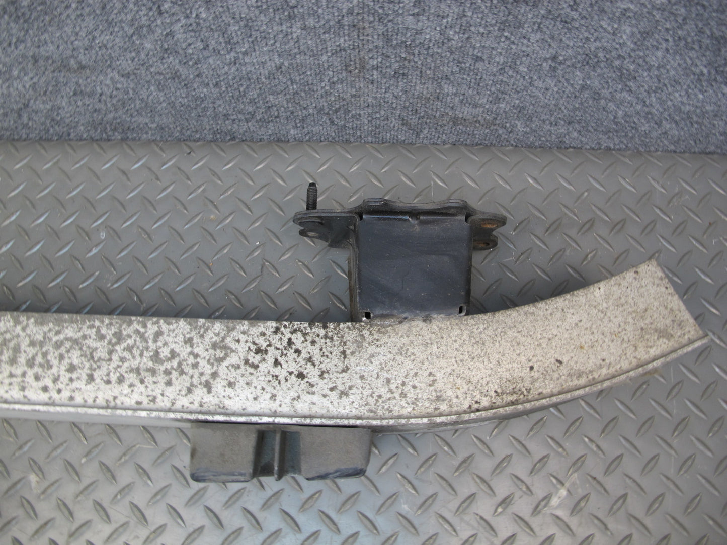 01-03 Lexus UCF30L LS430 Rear Bumper Impact Reinforcement Bar w Foam OEM