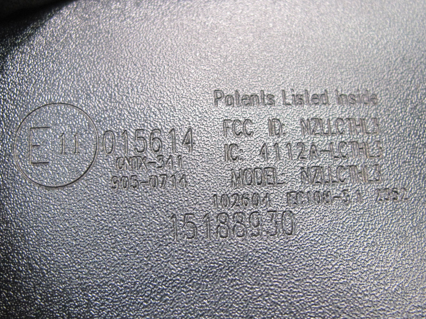 03-06 Chevrolet SSR Auto Dim Homelink Light Interior Rear View Mirror OEM