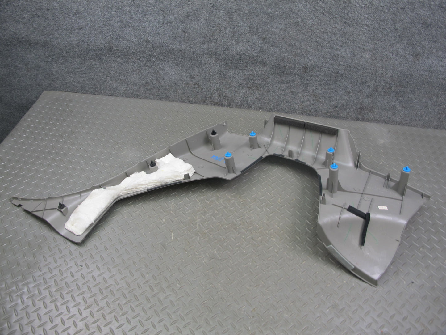 03-08 Nissan 350Z Z33 Coupe Set of 2 Rear Left & Right Lower Quarter Trim OEM