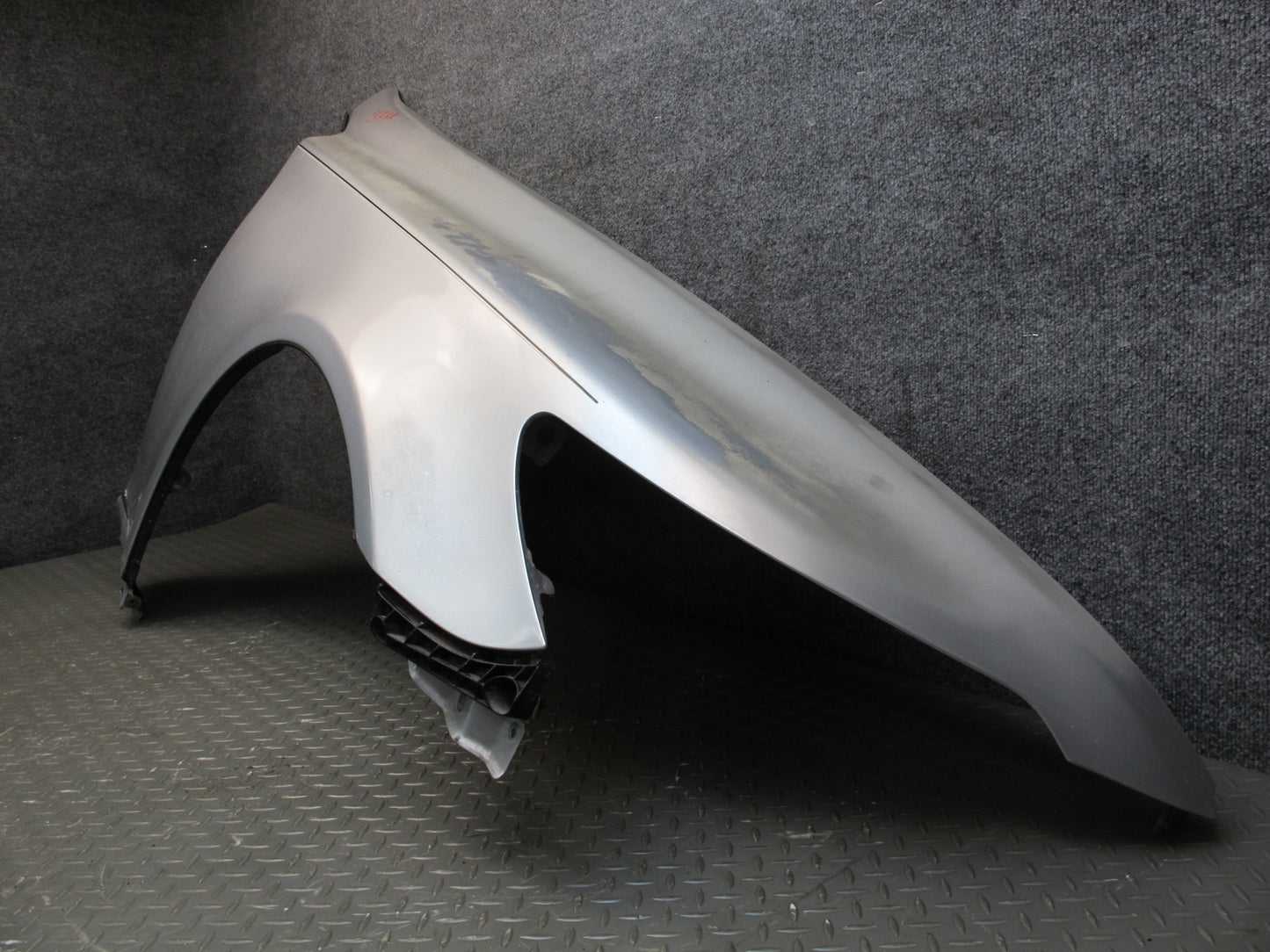07-12 Lexus UVF46L LS600h LS460 Front Right Fender Shell Cover Panel OEM