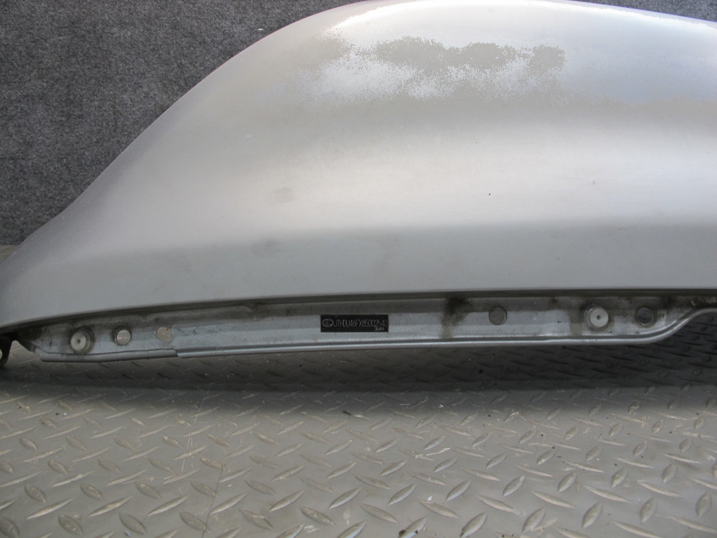 07-12 Lexus UVF46L LS600h LS460 Front Right Fender Shell Cover Panel OEM