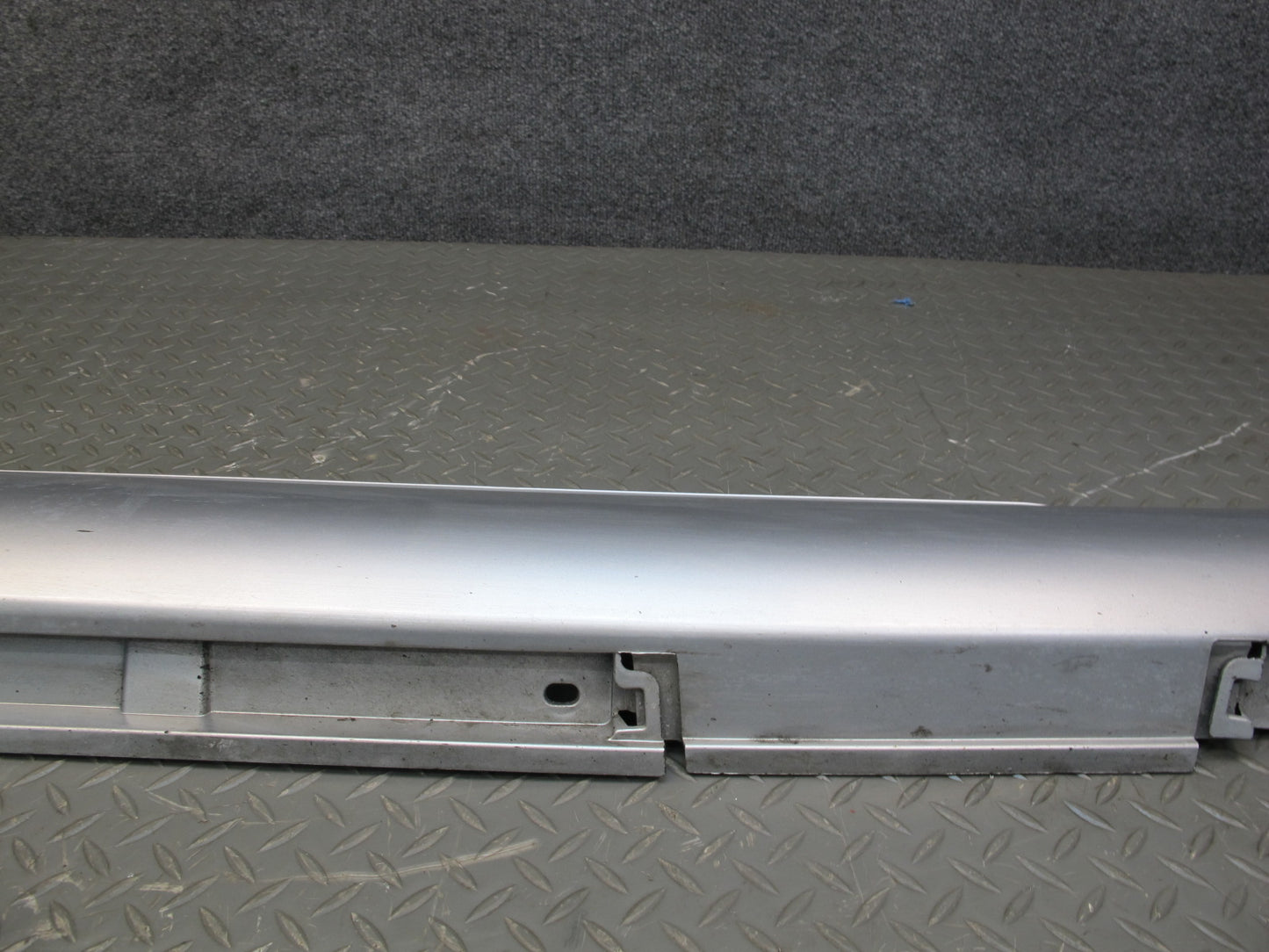 07-09 Lexus LS600HL LS460L LWB Right Side Skirt Rocker Panel Molding OEM
