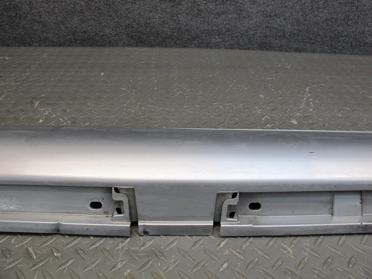 07-09 Lexus LS600HL LS460L LWB Right Side Skirt Rocker Panel Molding OEM