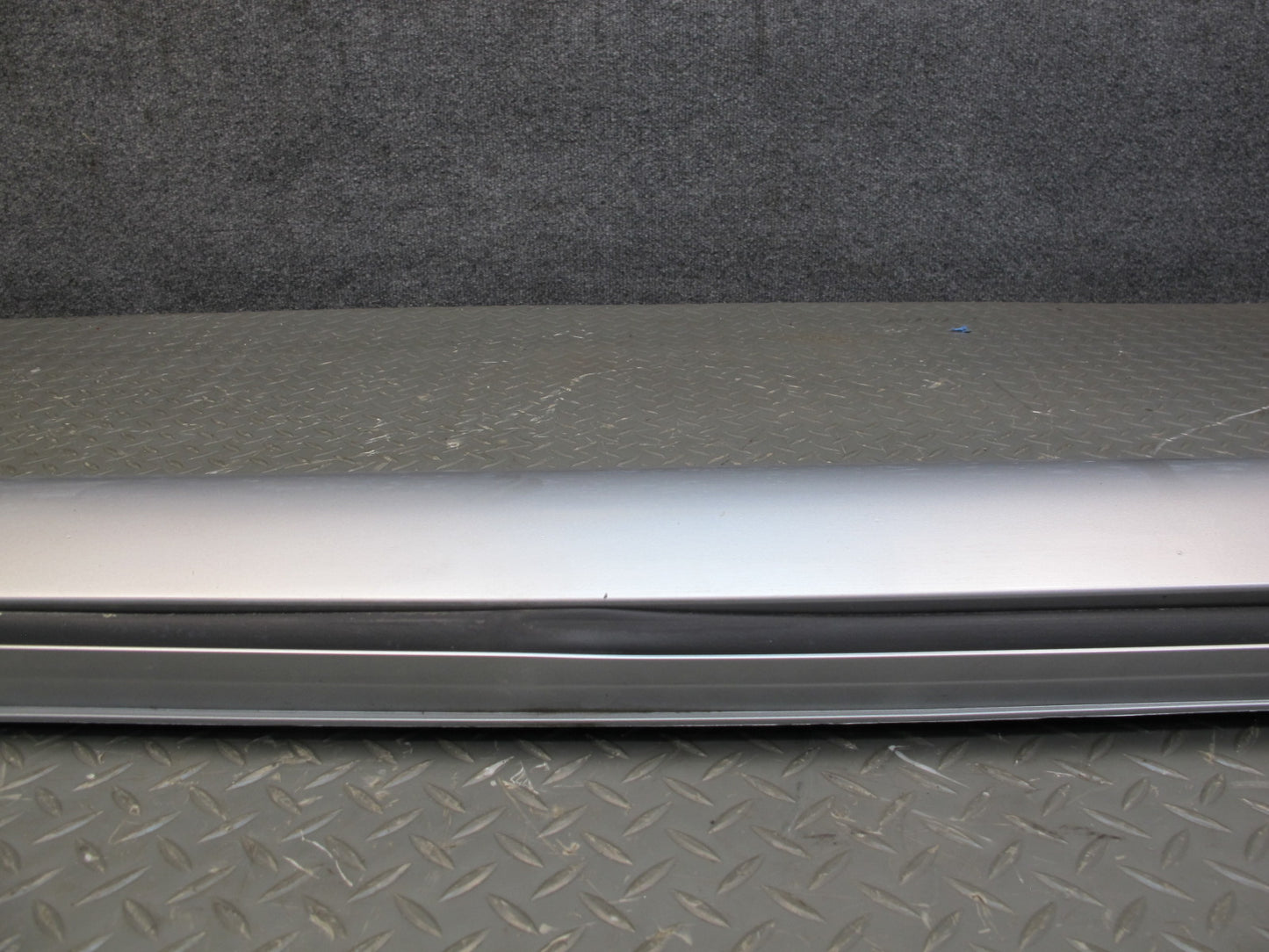 07-09 Lexus LS600HL LS460L LWB Right Side Skirt Rocker Panel Molding OEM