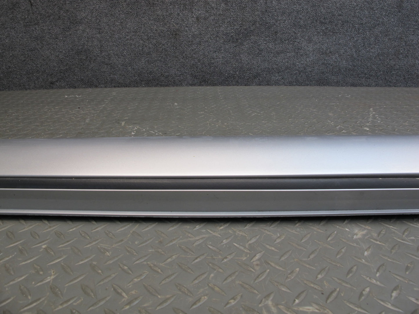 07-09 Lexus LS600HL LS460L LWB Right Side Skirt Rocker Panel Molding OEM