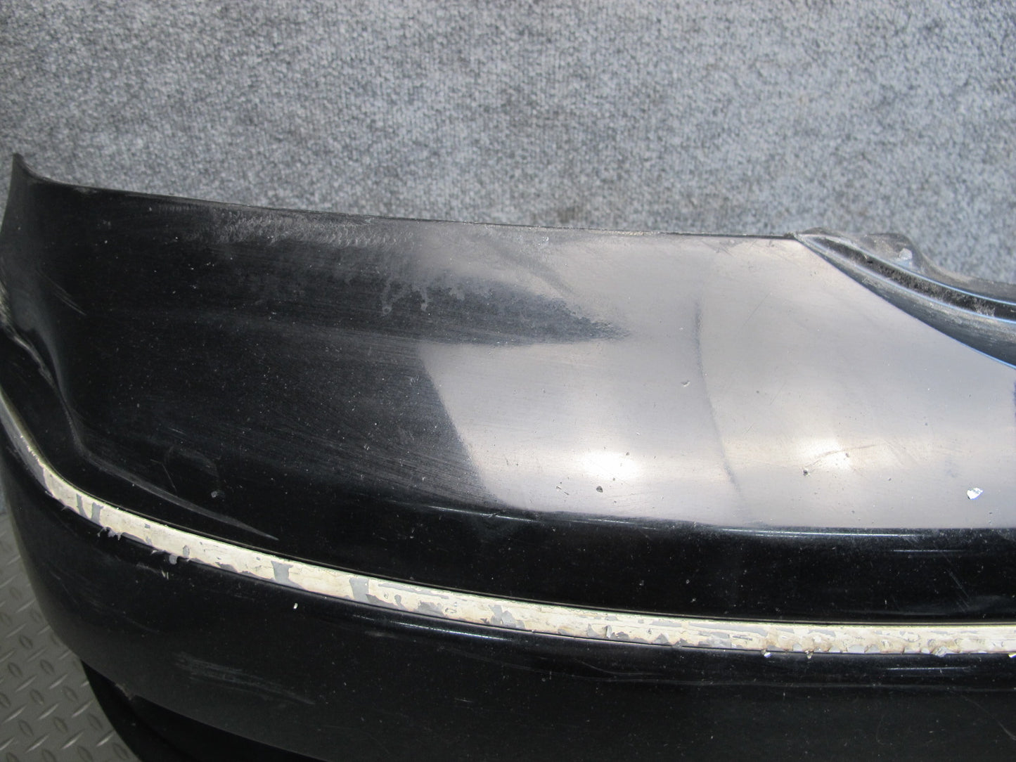 01-03 Lexus UCF30L LS430 Front Bumper Cover w Foam OEM