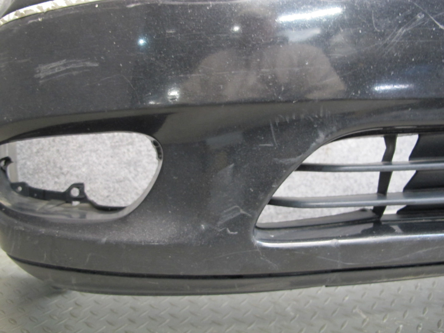 01-03 Lexus UCF30L LS430 Front Bumper Cover w Foam OEM