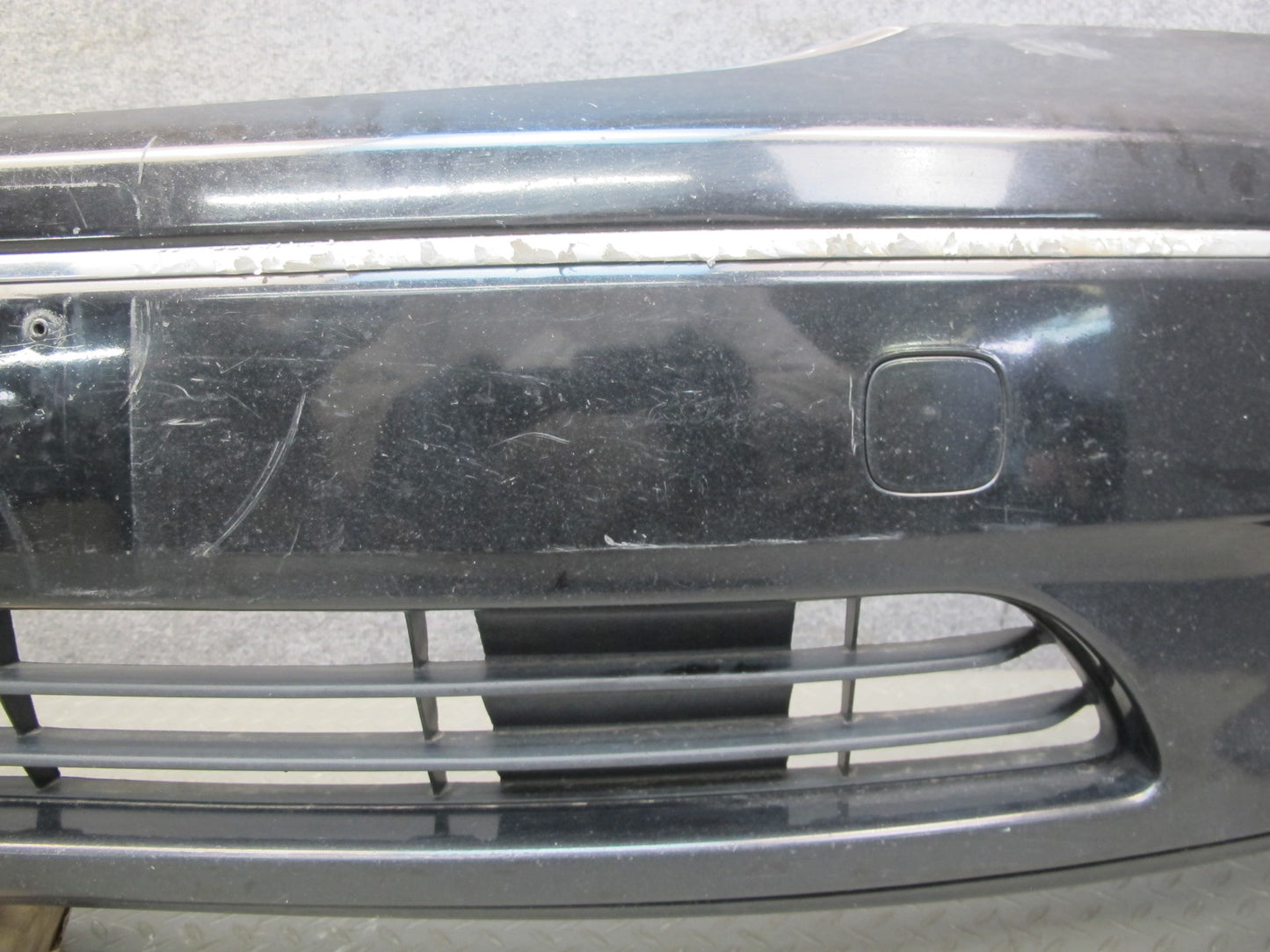 01-03 Lexus UCF30L LS430 Front Bumper Cover w Foam OEM