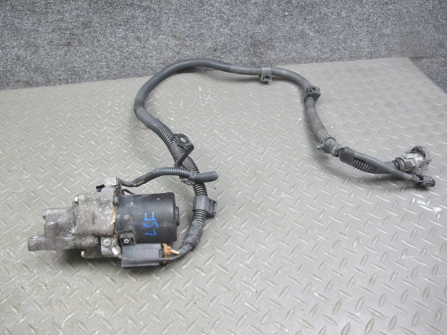 2008 Lexus UVF46 LS600hL Automatic Transmission Oil Pump Motor OEM