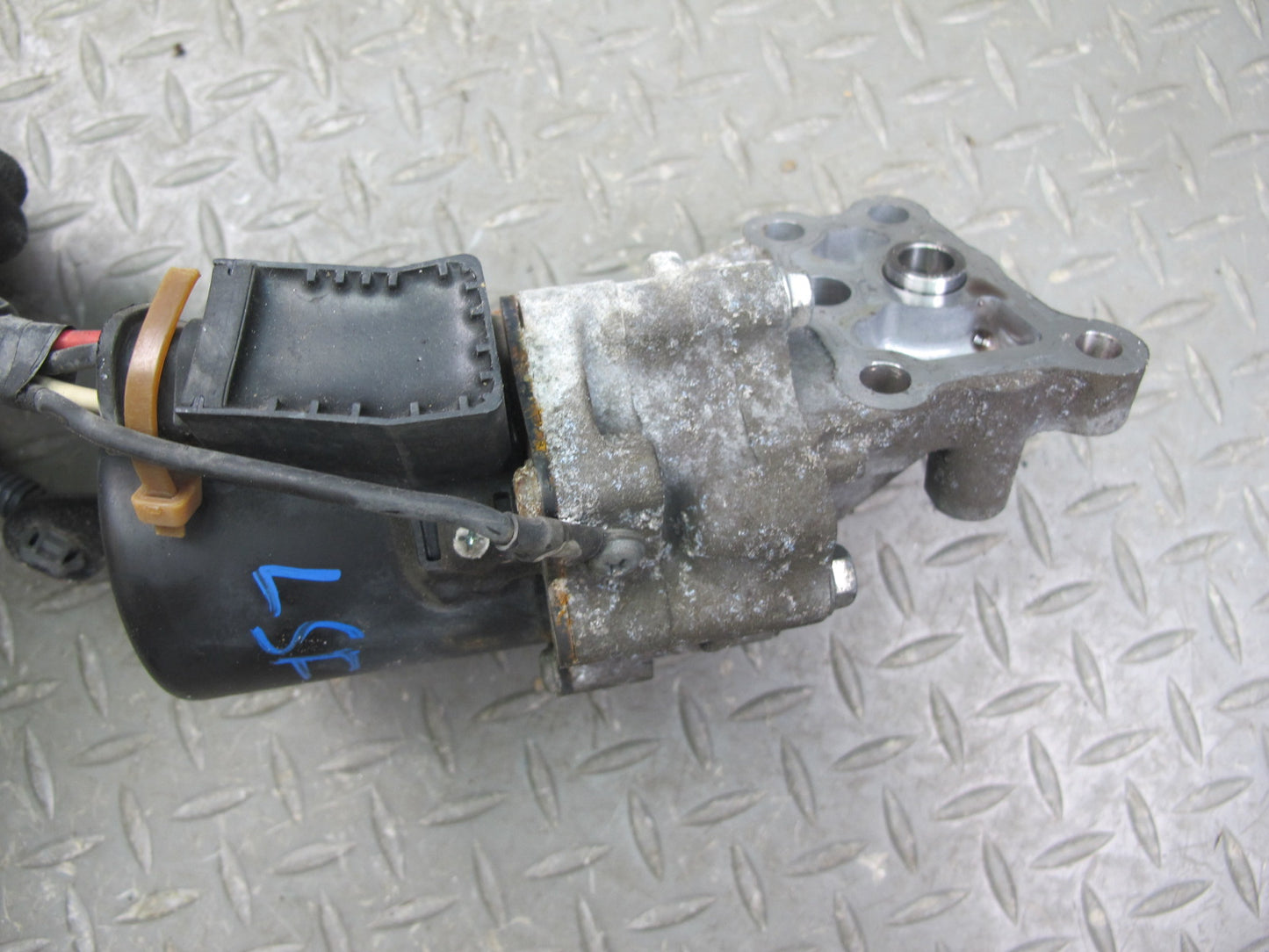 2008 Lexus UVF46 LS600hL Automatic Transmission Oil Pump Motor OEM
