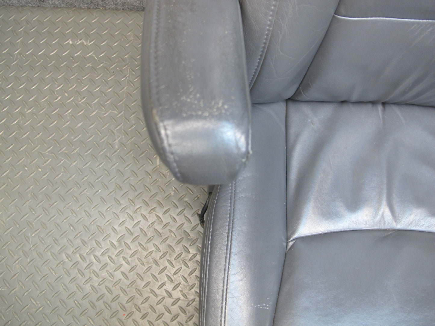 2003-2004 Lexus UZJ120L GX470 Front & Rear Left & Right Leather Seat Set