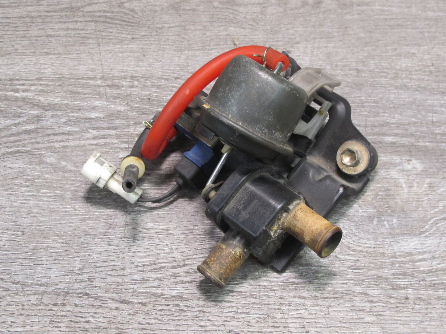 86-92 Toyota Supra MA71 Vacuum Purge Control Valve Switch Solenoid OEM