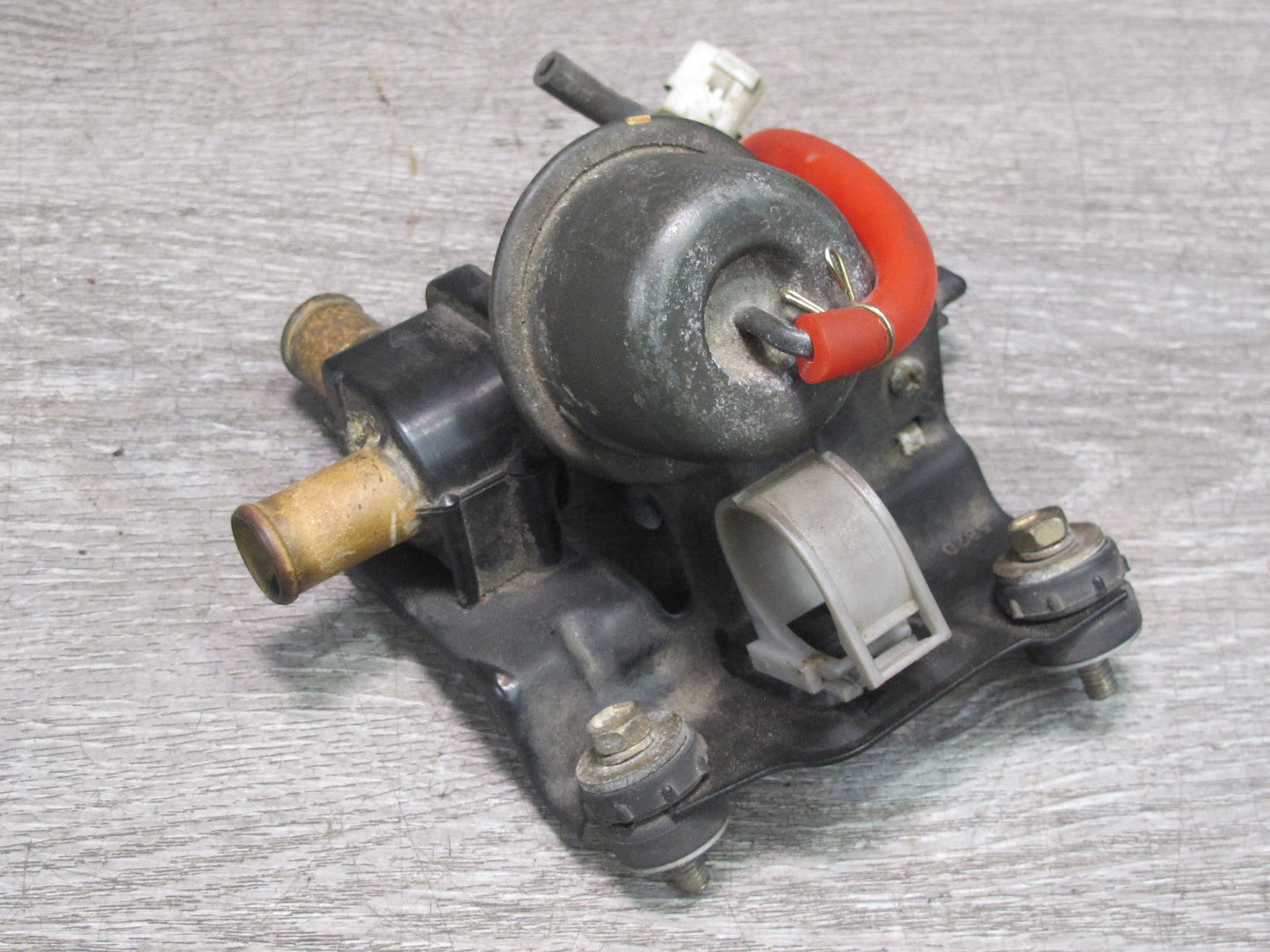 86-92 Toyota Supra MA71 Vacuum Purge Control Valve Switch Solenoid OEM