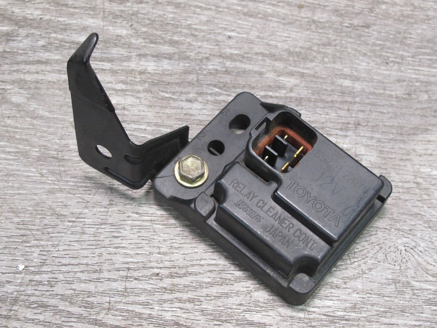 86-88 Toyota Supra MA71 Headlight Cleaner Relay Module 85276-22070 OEM