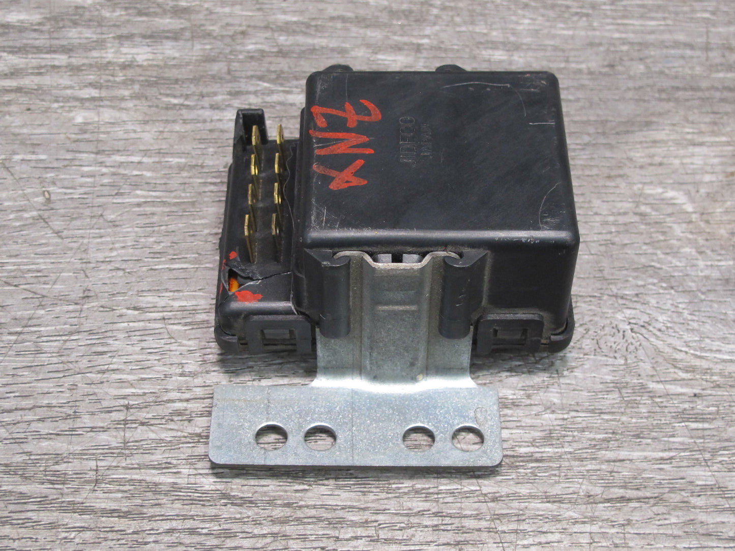 80-83 Datsun Nissan 280ZX S130 Windshield Wiper Arm AMP Module OEM