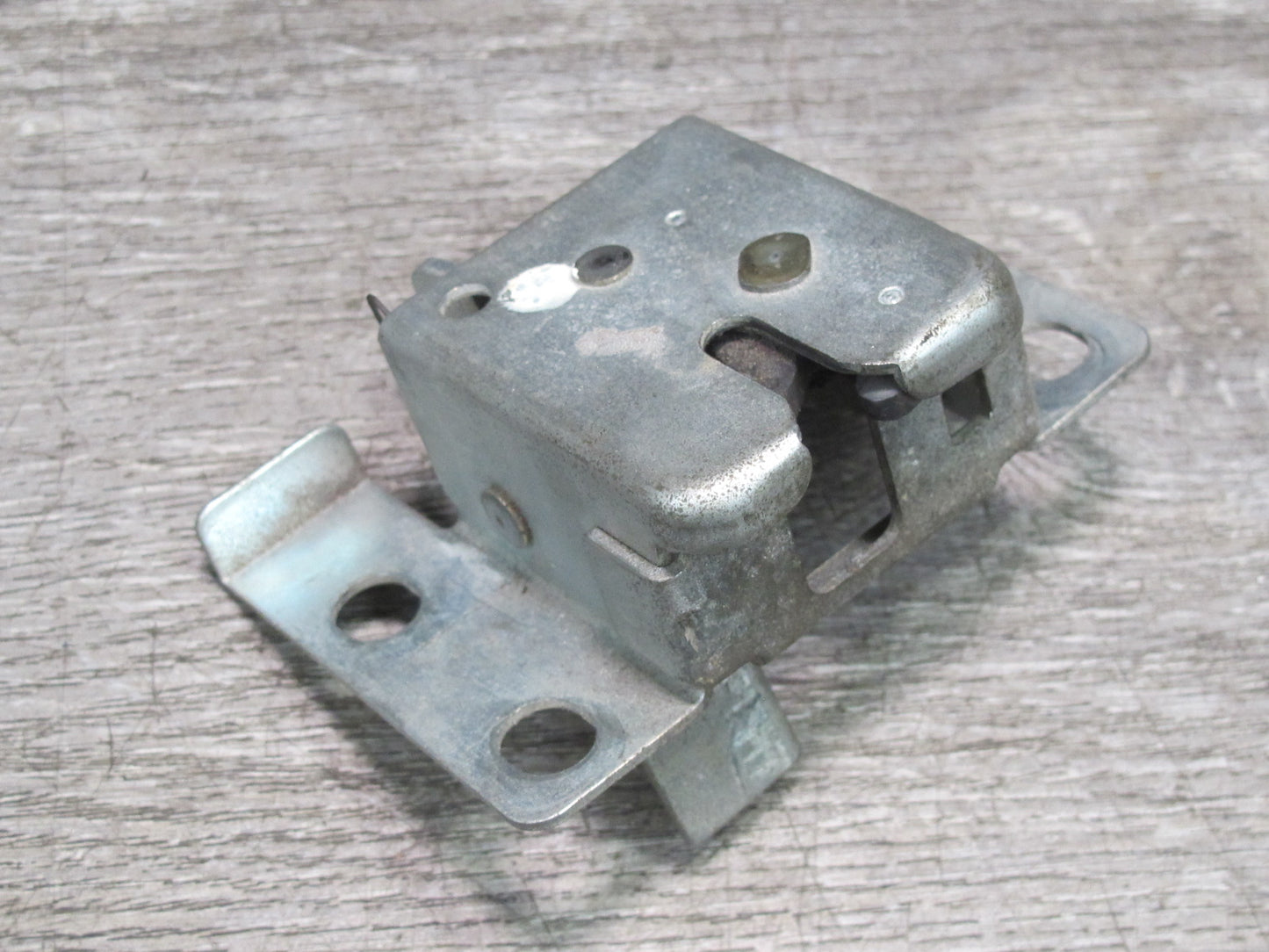 79-83 Datsun Nissan 280ZX S130 Rear Hatch Trunk Lid Lock Latch OEM