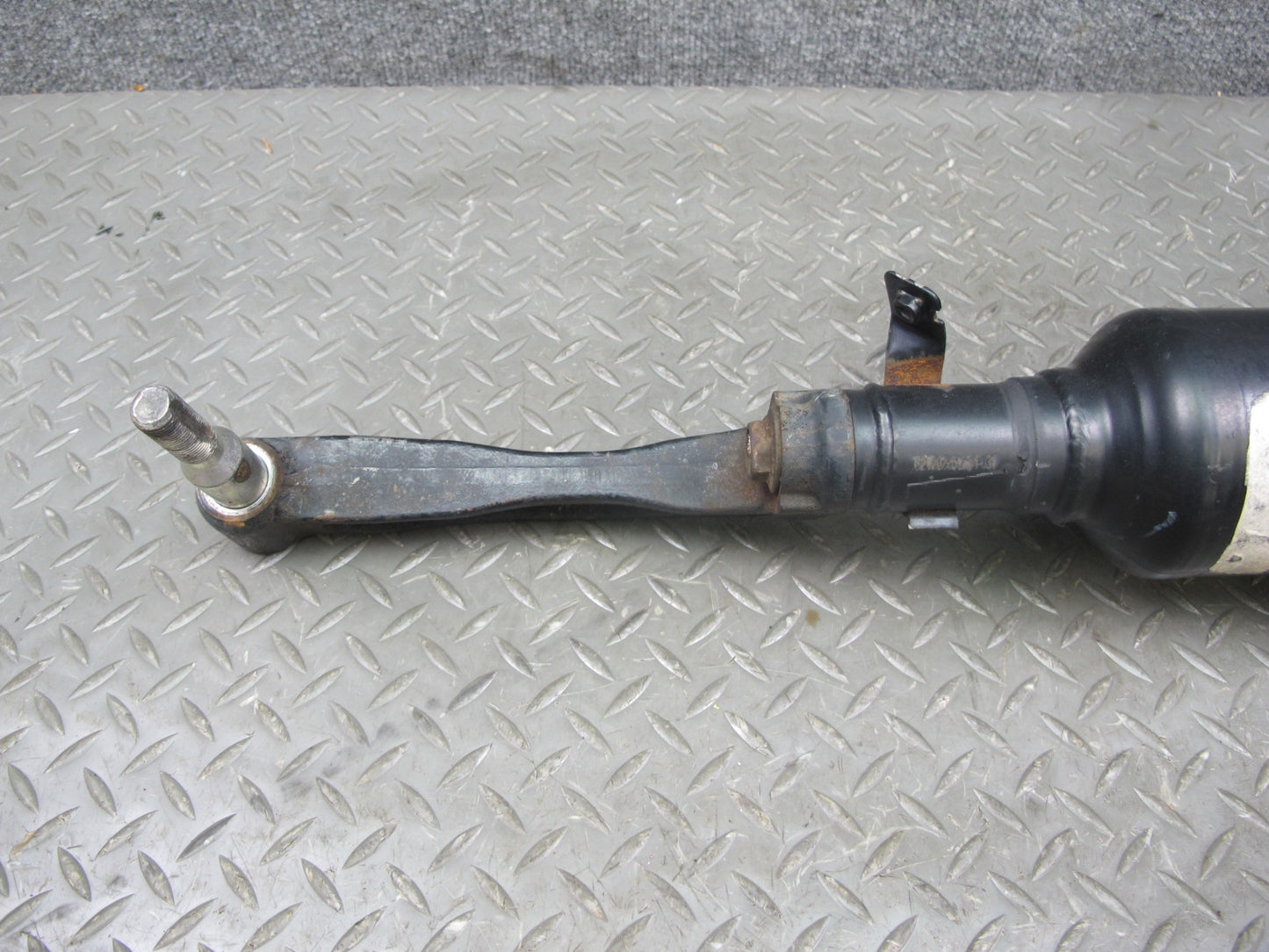08-09 Lexus LS600hL Front Left & Right Air Suspension Shock Strut Absorber OEM
