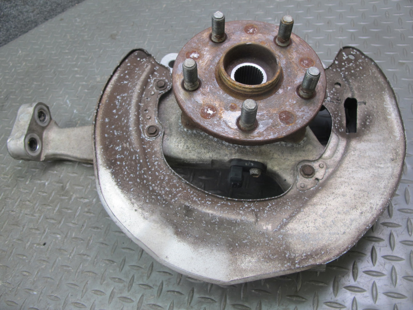 08-17 Lexus LS600hL LS460 AWD Front Left Spindle Knuckle Wheel Hub Bearing OEM