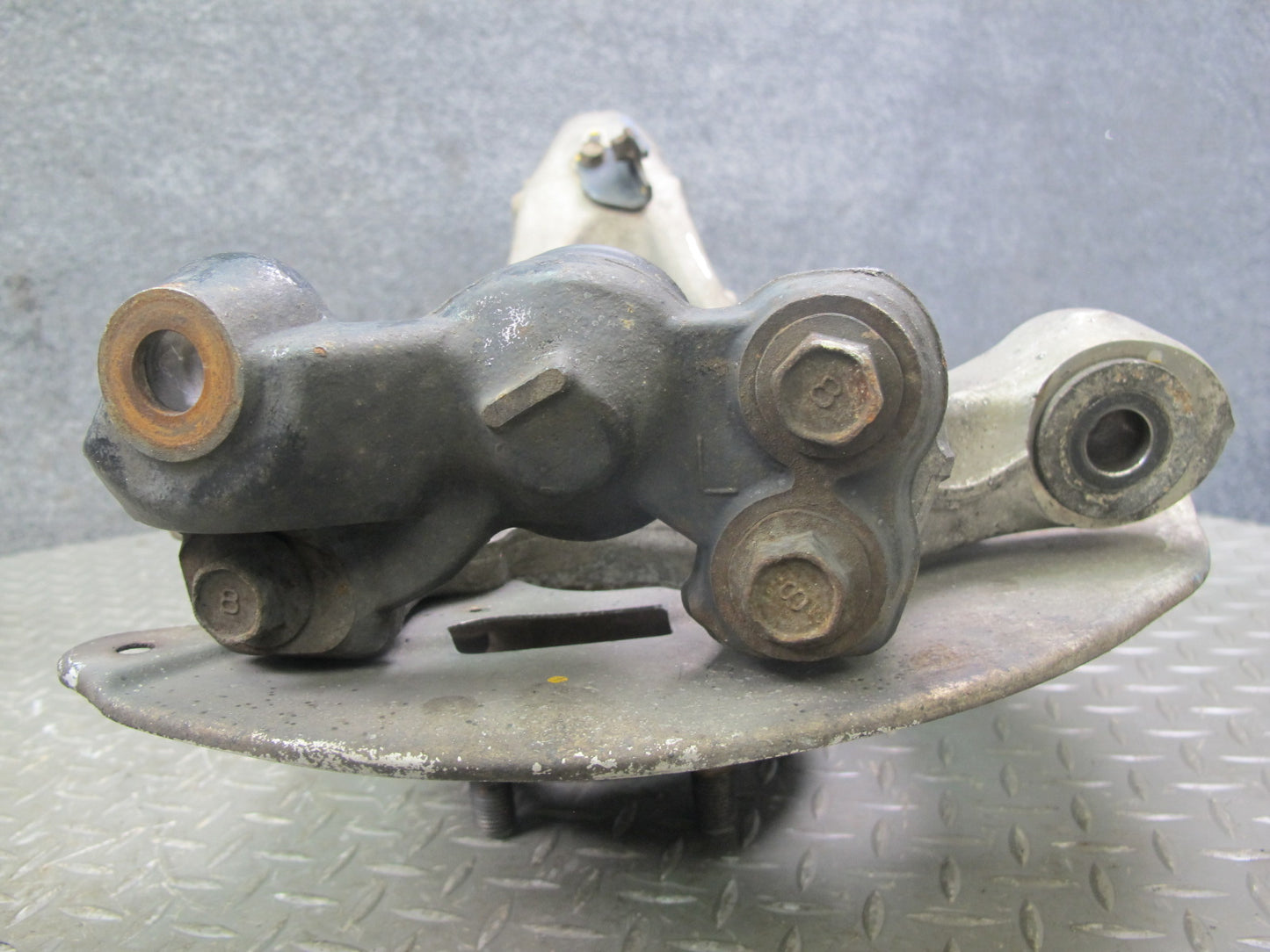 08-17 Lexus LS600hL LS460 AWD Front Left Spindle Knuckle Wheel Hub Bearing OEM
