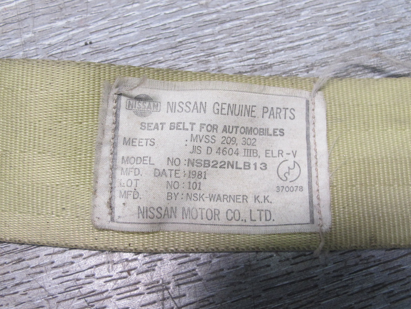 79-83 DATSUN NISSAN 280ZX 2+2 FRONT RIGHT & LEFT SIDE SEATBELT RETRACTOR SET OEM