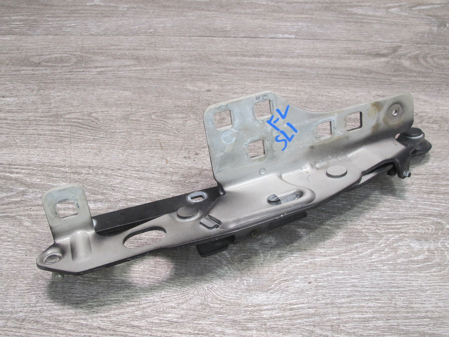 03-12 Mercedes R230 Sl-class Set of 2 Front Left & Right Hood Hinge OEM