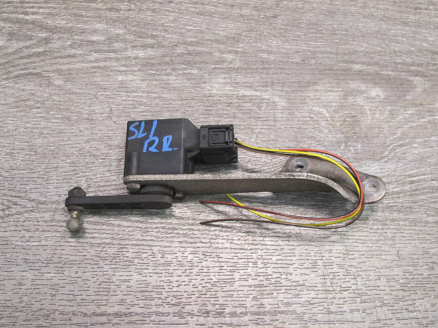 03-12 Mercedes R230 SL500 SL600 Rear Right Suspension Height Level Sensor OEM