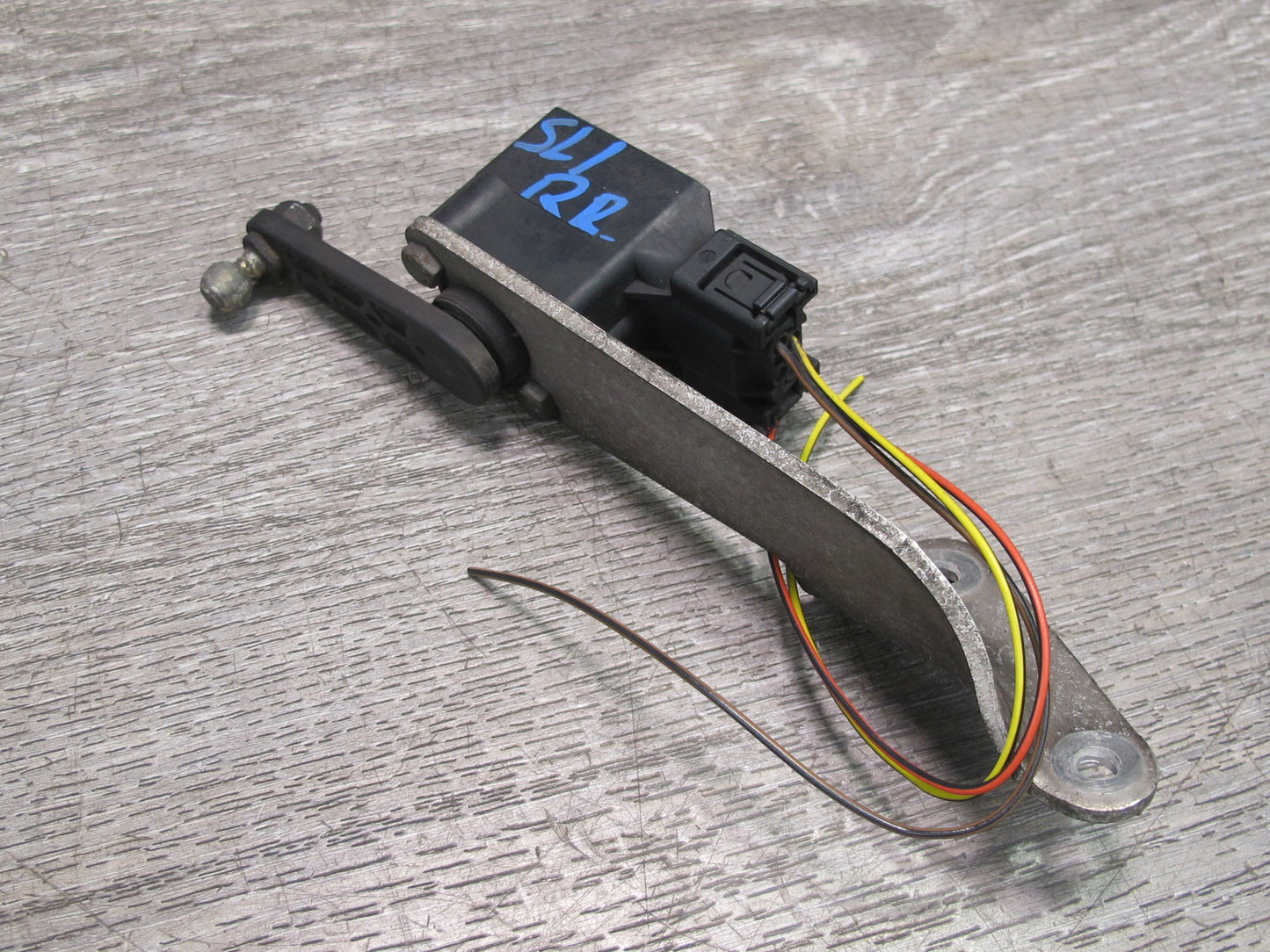 03-12 Mercedes R230 SL500 SL600 Rear Right Suspension Height Level Sensor OEM