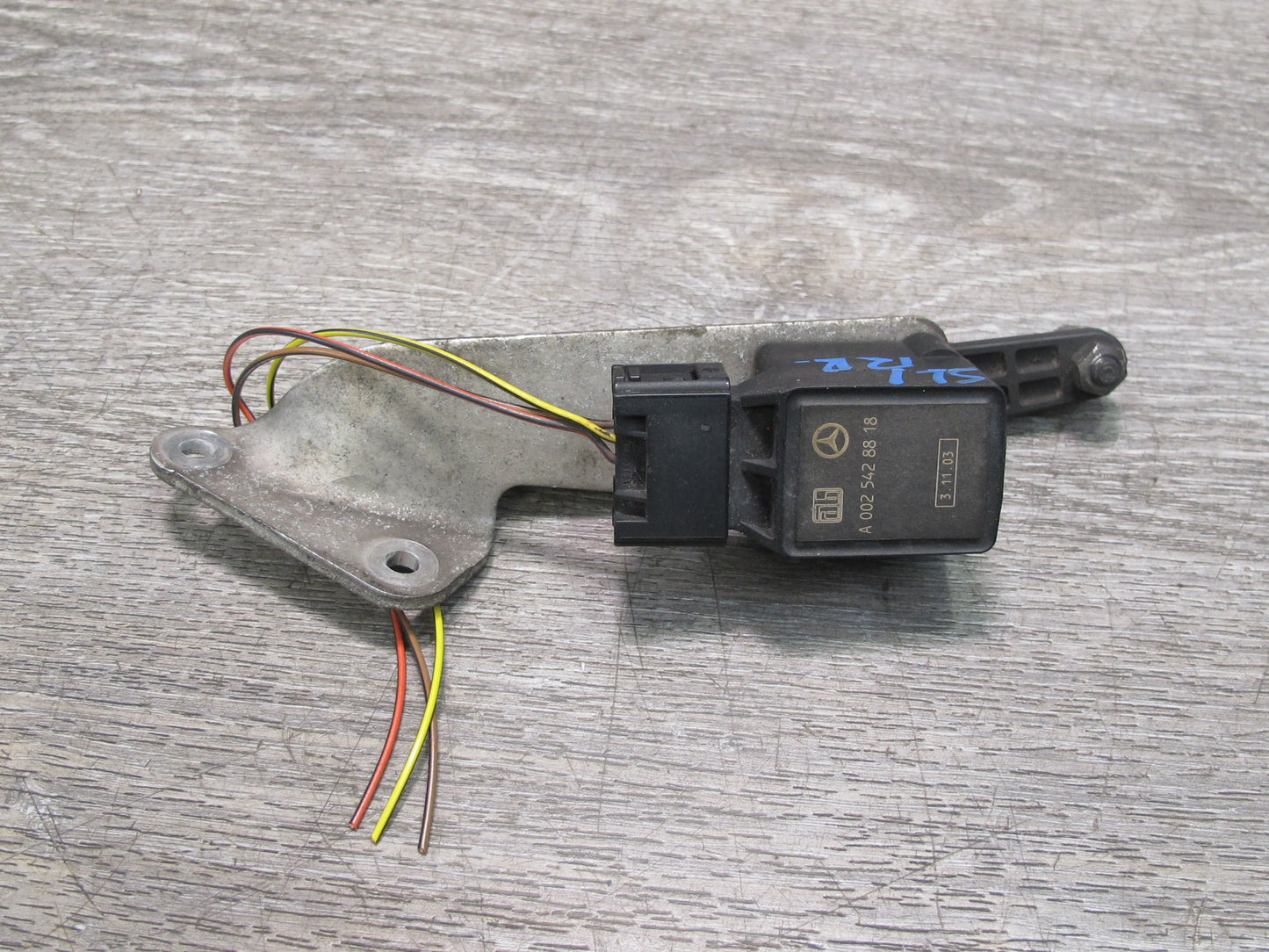 03-12 Mercedes R230 SL500 SL600 Rear Right Suspension Height Level Sensor OEM