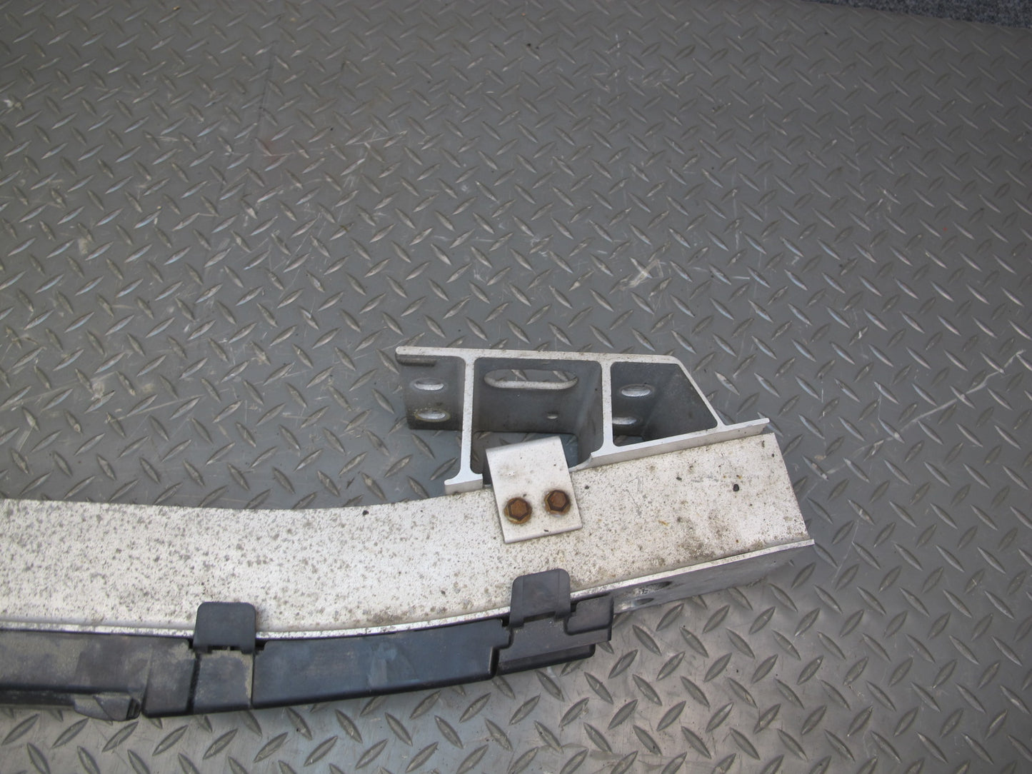 08-09 Lexus LS600hL LS460 Rear Bumper Impact Reinforcement Bar w Foam OEM