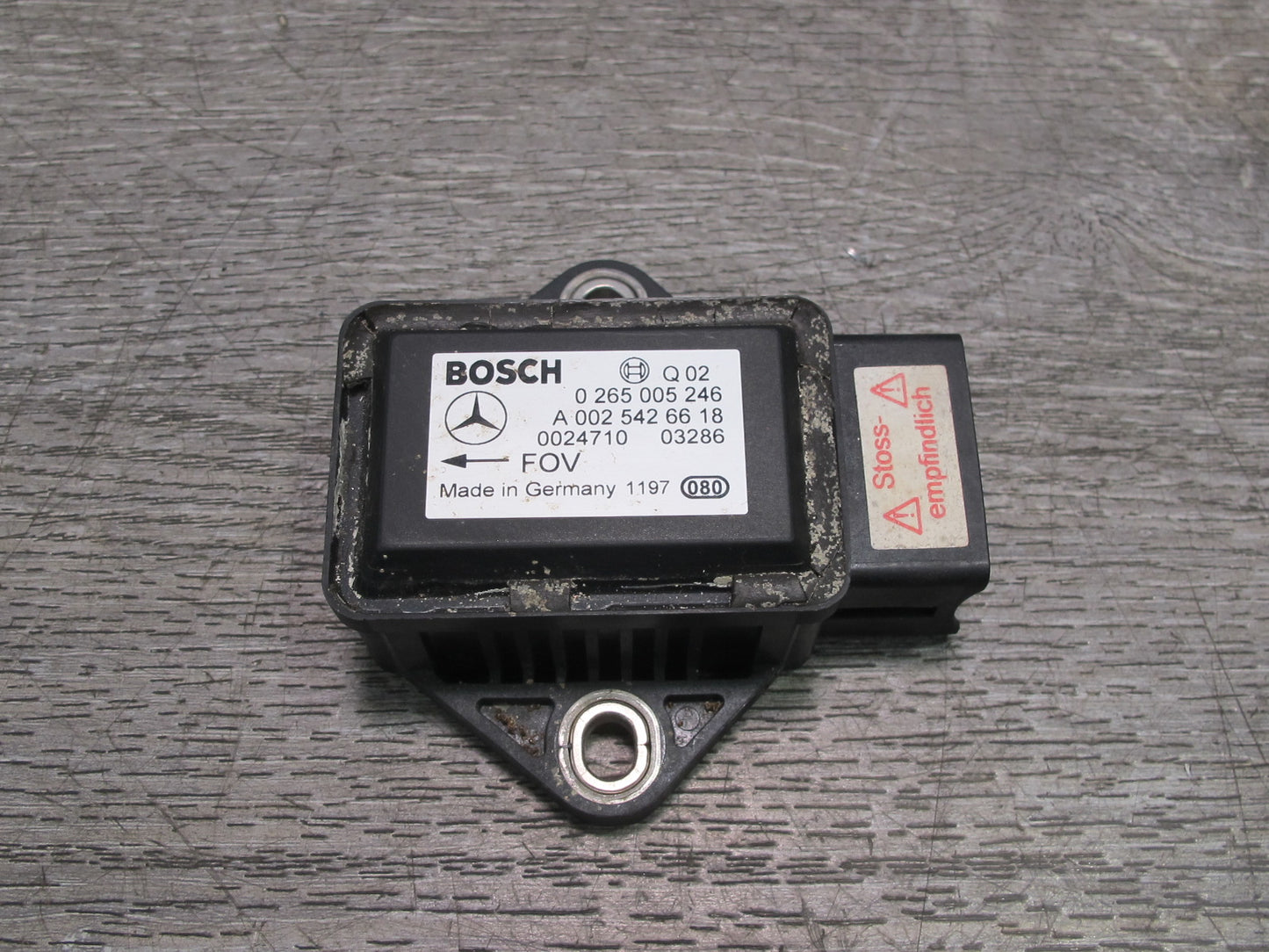 03-06 Mercedes R230 SL YAW Turn Rate Acceleration Speed Sensor 0025426618 OEM